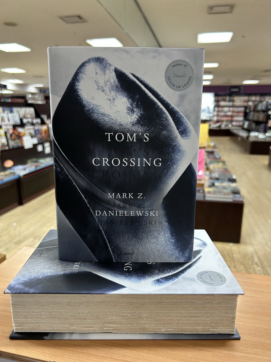 洋書専門店 Books Kinokuniya Tokyo（最寄り新宿か代々木） on X