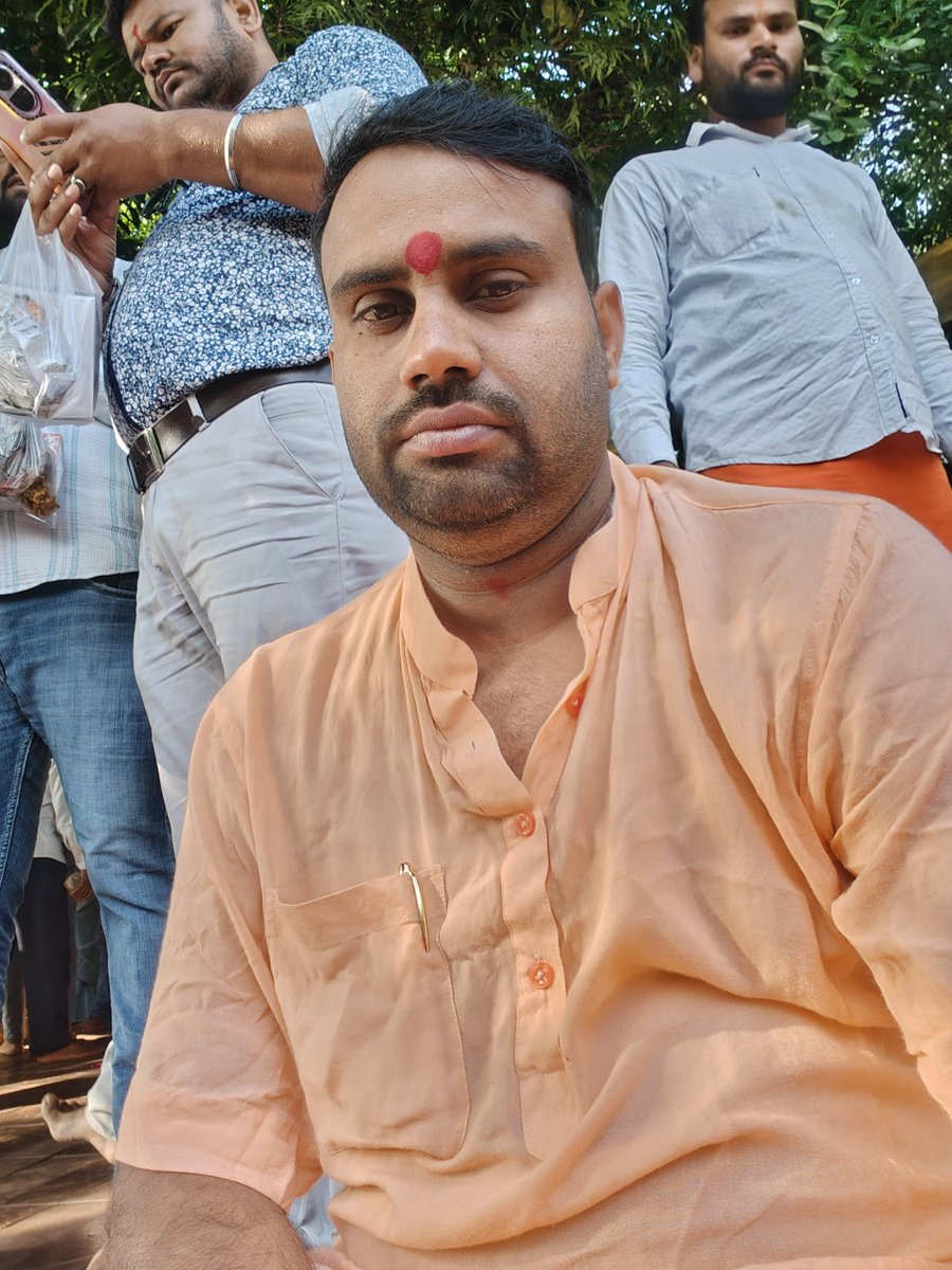 rahulyadav88487's tweet image. जय माई की 
जय मां श्री पीतांबरा पीठ दतिया 
जय मां श्री धूम्रवतीपीठ दतिया 
जय श्री स्वामी जी महाराज 
#pitambrapeethdatia #datia #cmmp #jansamparkmp #jhansi #jhansi #datiabjp #sukuna