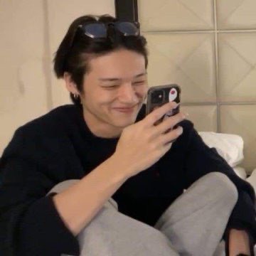 All I could think about throughout the day is how much I love wy like omg