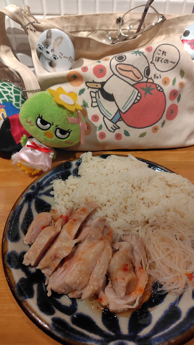 SIZUTARO's tweet photo. 今週は #torai さんへ
カオマイガン(パクチー抜き) https://t.co/AKFhfwxQbB