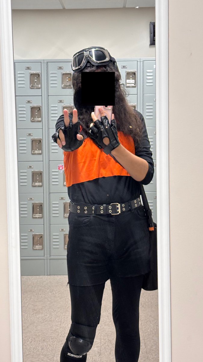 Happy halloween from your local renegade!
#FortniteArt #fortnitecosplay