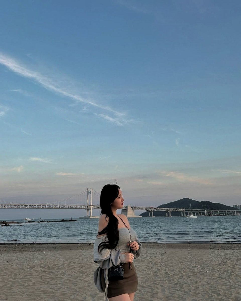 𝘯𝘢𝘺𝘺 tweet media