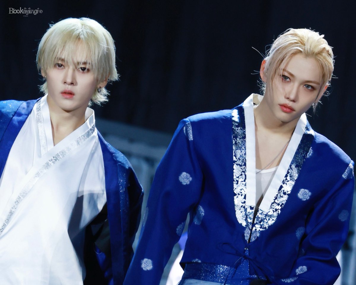 bboknyangi's tweet photo. 251018
dominATE: celebrATE Day 1

#리노 #LeeKnow 
#필릭스 #Felix 
#StrayKids #스트레이키즈 https://t.co/Xuhm39h3ag