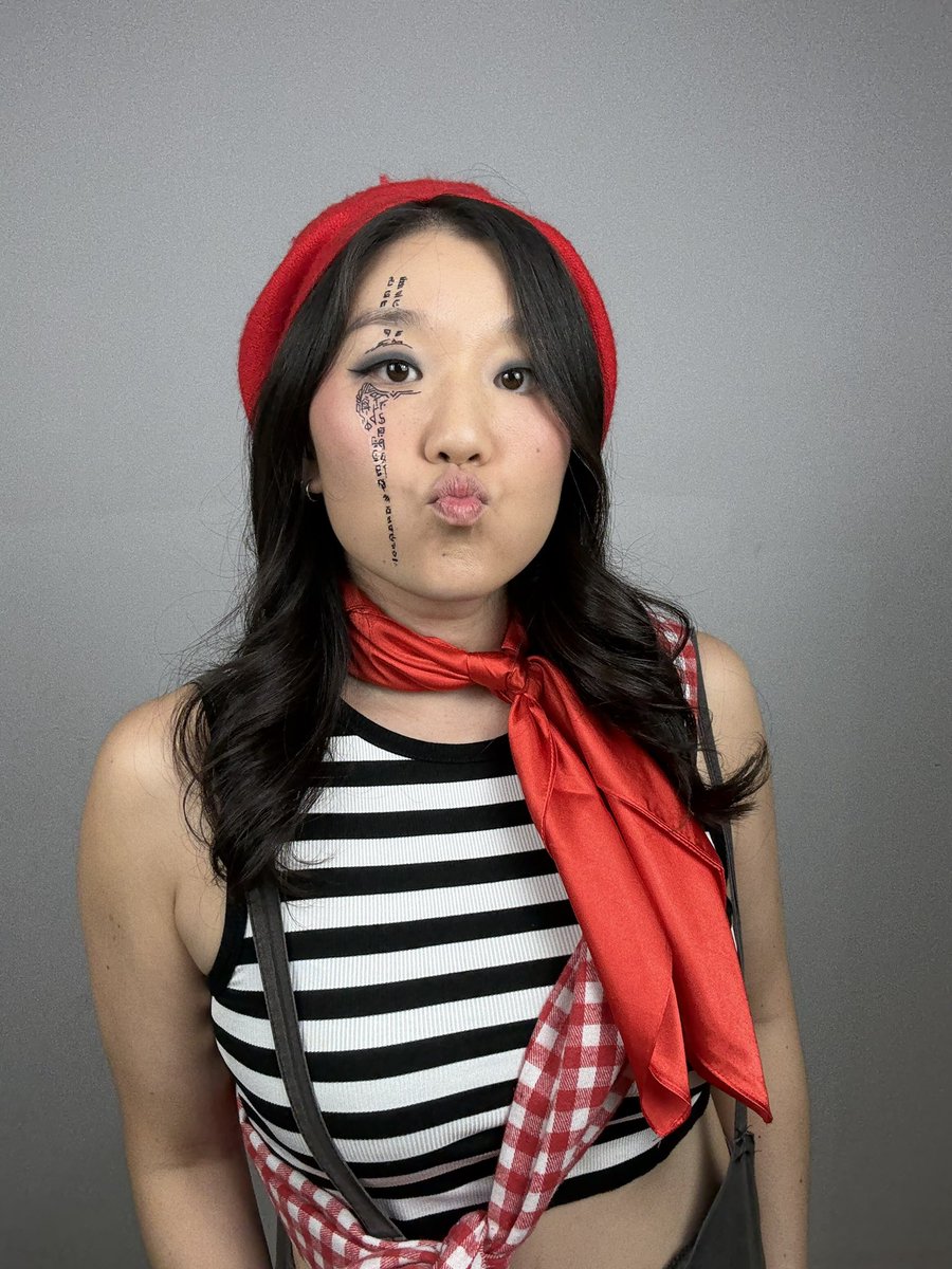 tomorrow comes. 

#ClairObscurExpedition33 #lune 🌙