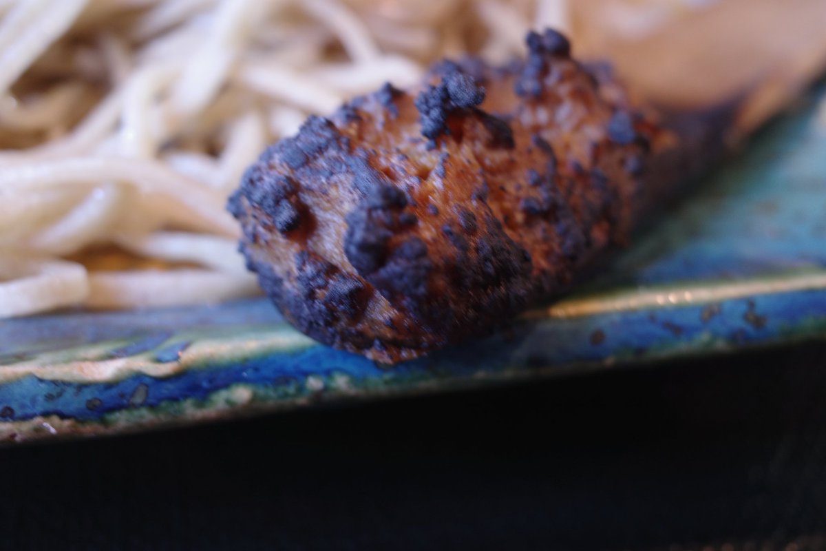 kerotto_3's tweet photo. お昼ご飯は高遠そばをいただくべく毎年お伺いしてる紅さくらさんへ
いやぁ最高でした！
焼き味噌をとかした汁も蕎麦も絶品！！
めちゃウマで大満足🤭
#紅さくら #高遠そば 
#gr #grsnaps #grdays #gr3 https://t.co/xIDl2au8V5