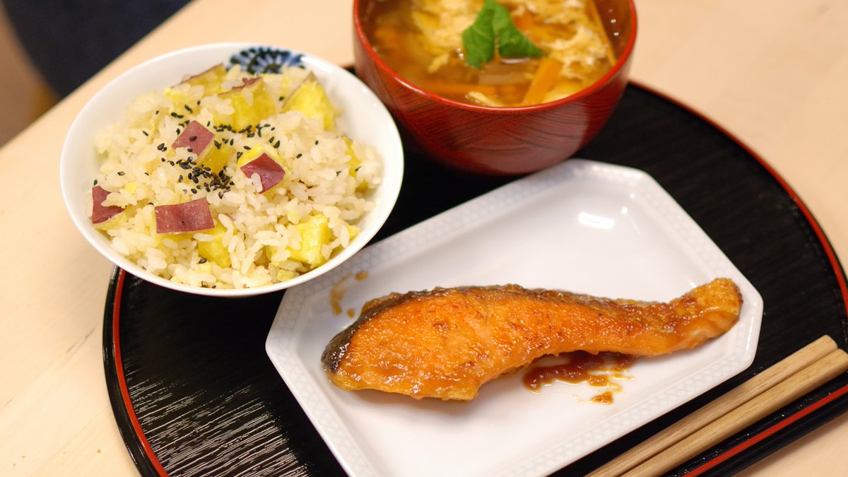sayakawb's tweet image. My Go-To Japanese Breakfast: Addictive Miso Salmon &amp;amp; Japanese Egg Drop Soup🥢
youtu.be/fUMK-SnwFiQ