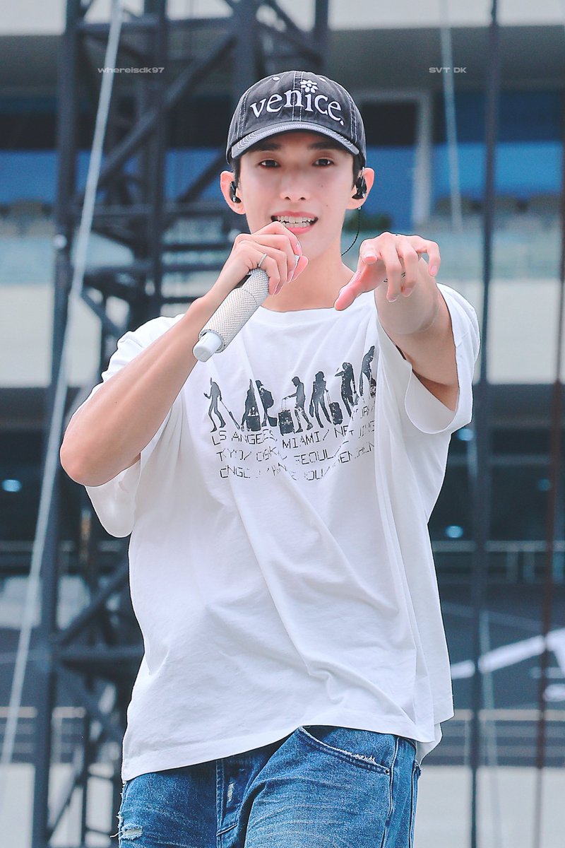 whereisdk97's tweet photo. 250913
🩵
#세븐틴 #SEVENTEEN 
#도겸 #DOKYEOM https://t.co/vr1m4q2usy