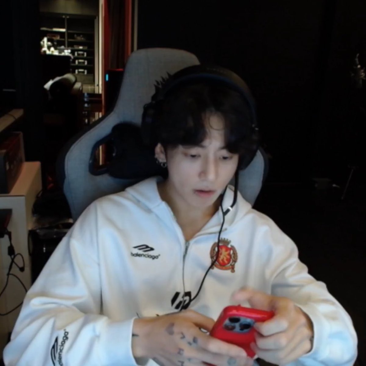 อย่าร้อนในบ่อยมันหล่อ