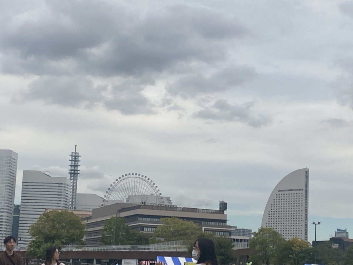 Yuutan_1224's tweet photo. 暑過ぎず寒過ぎずなお天気です https://t.co/jJGcKPDDCm
