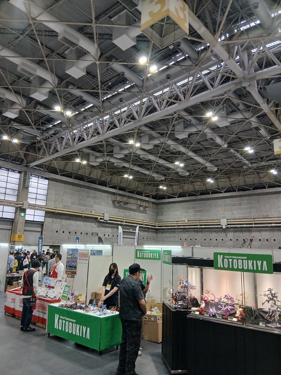 osaka_hobbyfes's tweet image. #おおさかホビーフェス2025 
開催中‼️
様々なメーカーさんの展示ブースがございます‼️✨
イベント詳細はこちら
osaka.hobbyfes.com
※当日券のご購入/ご入場は、混雑具合によりお待たせする場合がございますので、あらかじめご了承ください。