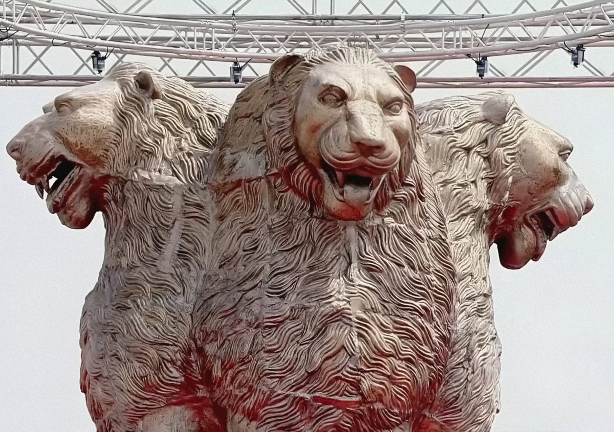 Neetivaan's tweet image. the republic will crush you the moment you have eyes on it&apos;s Sovereignty