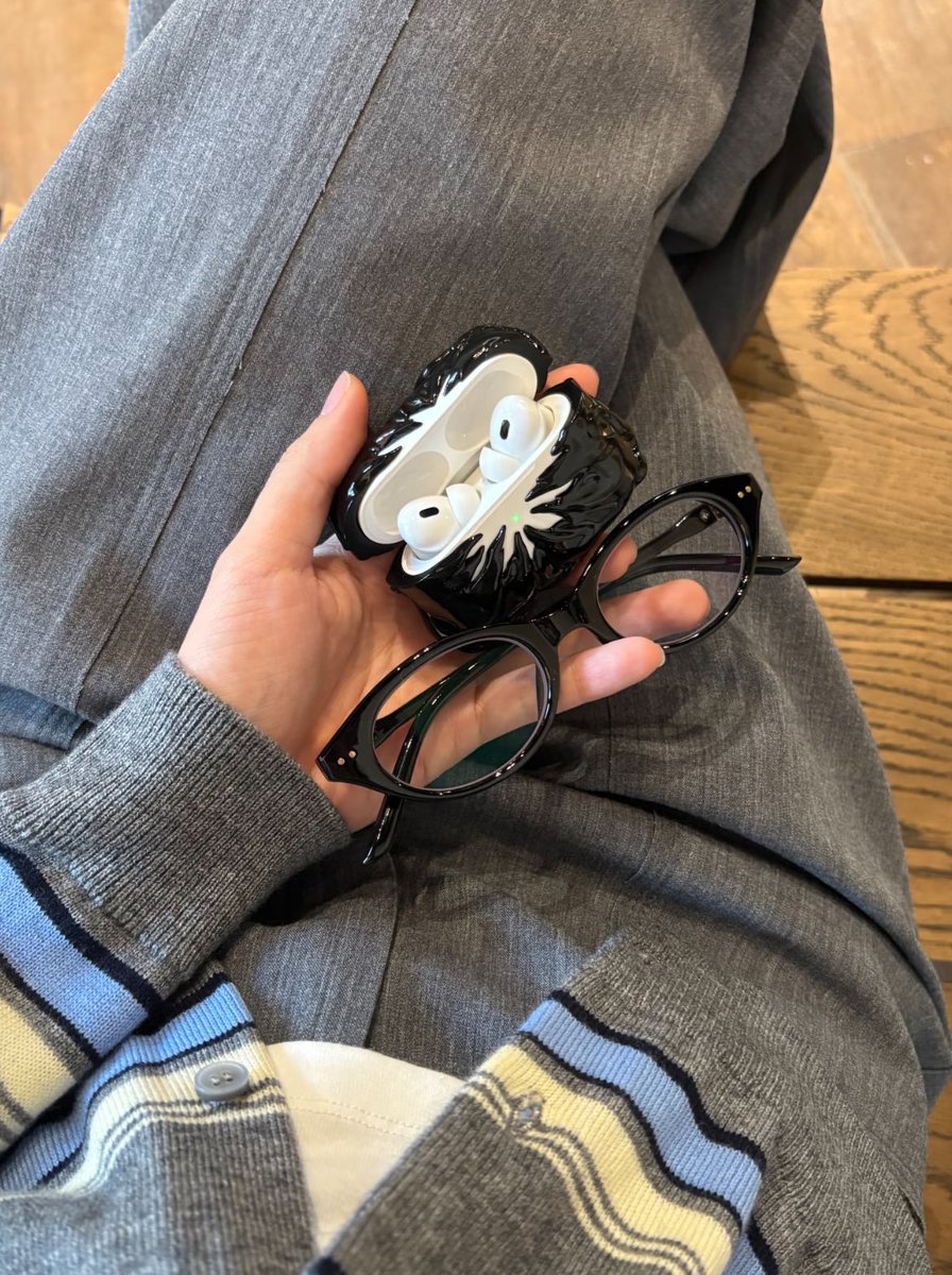 aaynaras's tweet photo. 🕷️🕸️เคส AirPods Pro/Pro 2  — 690฿ free shipping❕ https://t.co/ScGXbIASRT