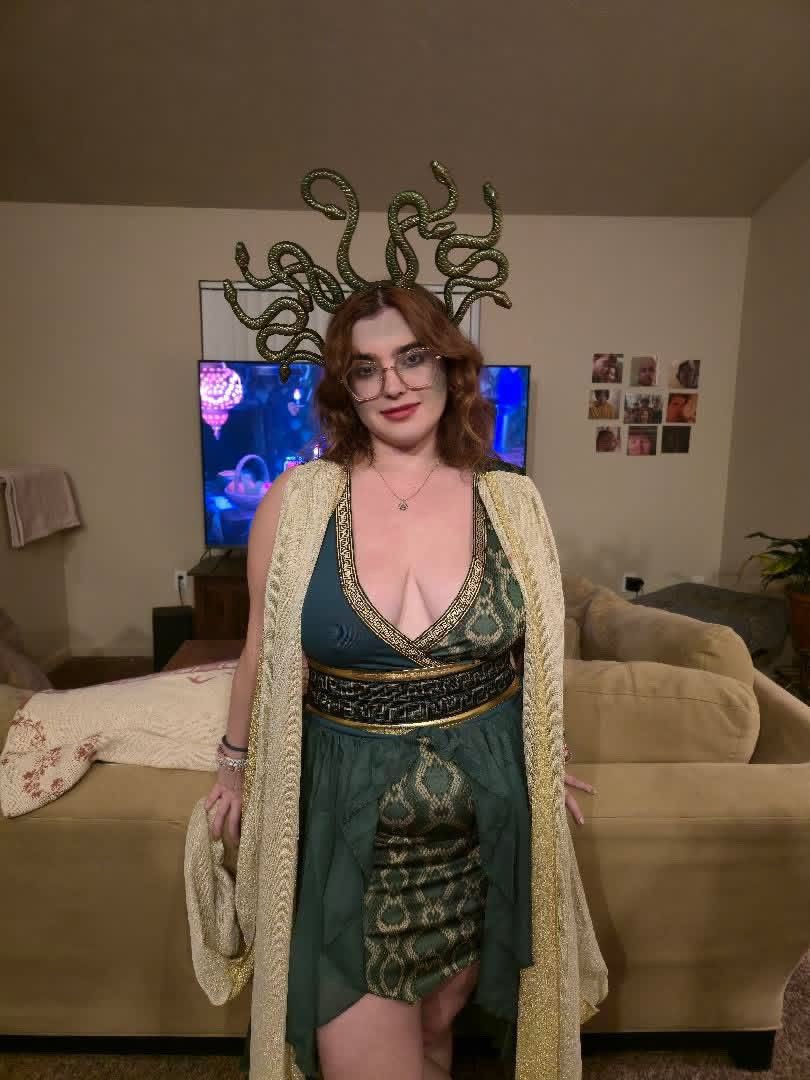 athena ⚢ tweet media