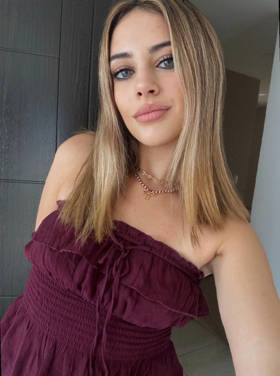 Hailey Jones 🌙 tweet media