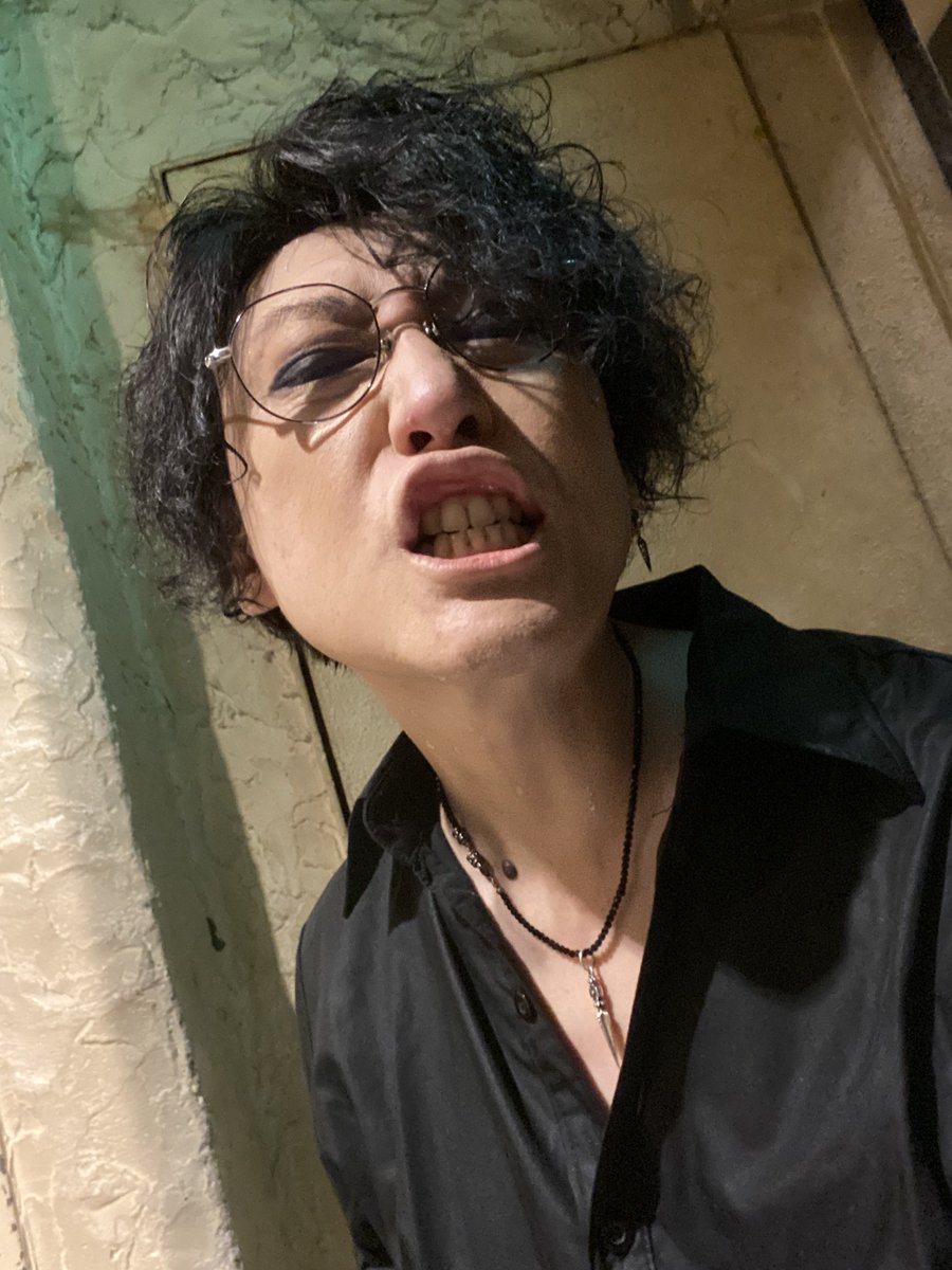 accounts_nana's tweet image. ステージ終わりました！
昭和の香りを振り撒いてきたぜー

D&apos;ERLANGERさいこー！

#ラメフェス