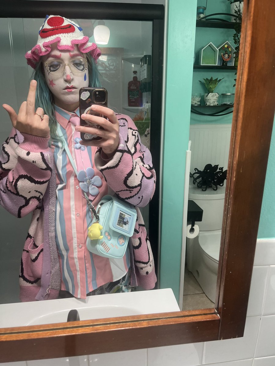 Ashley Pascal 🥰🌈🌨️ tweet media