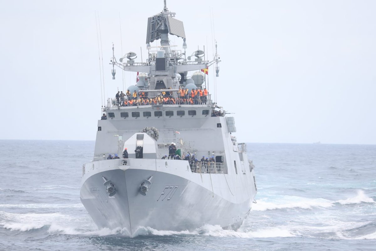 IN_WesternFleet's tweet photo. #BuidlingFutureLeadership

Cadets of #IndianNavalAcademy got a #GlimpseOfTheFuture with #ActionFilled day at sea onboard frontline warships of #WesternFleet, observing
#NavalOperations and a #Exercises towards  getting #SeaLegs

#SwordArm
@IN_NavalAcademy
@indiannavy
@IN_WNC
@DefPROMumbai