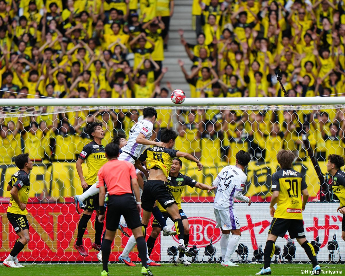 🟡 ルヴァンカップ決勝 前半終了 🟣 12年ぶり3度目の優勝を目指す柏