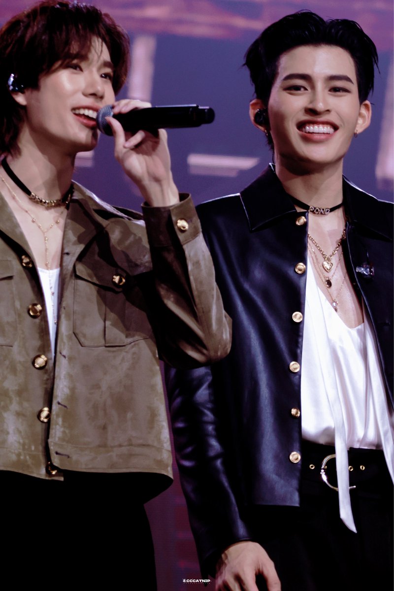 cccatnip_'s tweet image. PONDPHUWIN WELCOME ON BOARD
#PondPhuwinFanconD1
#PondPhuwinFancon
#ปอนด์ภูวินทร์ #PondPhuwin 
#ppnaravit #phuwintang