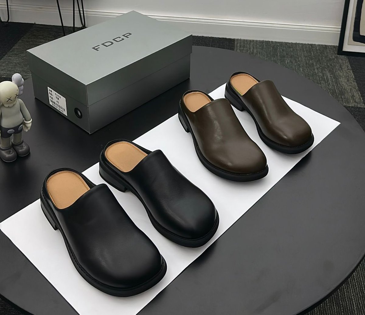 Streetluks1's tweet photo. FDCP CLOSE TOE SLINGBACK LEATHER CAUSAL MULE
AVAILABLE IN 2 colors 🖤🤎

SIZE: 40–46 https://t.co/2HUrlsIiuO