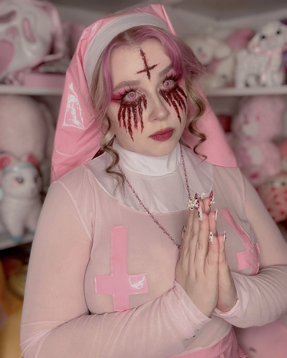 awwbabydoll's tweet image. saving your soul ♥️