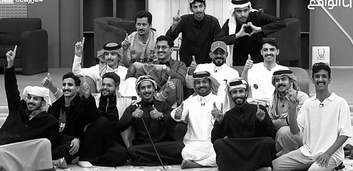 النسخه اللي نجحت بمتسابقينها فقط 🩶
 #كاريزما92