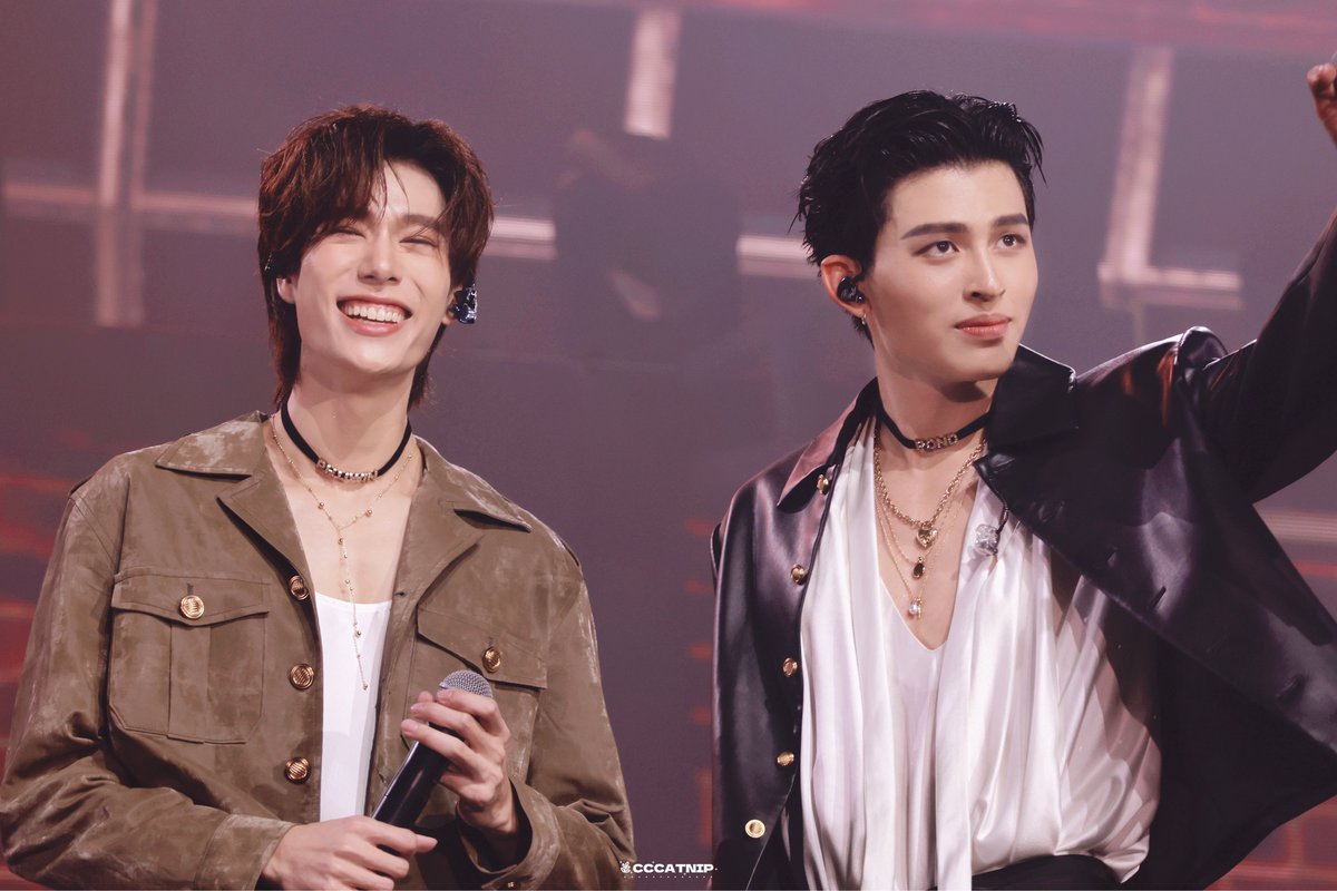 cccatnip_'s tweet image. 🤣
PONDPHUWIN WELCOME ON BOARD
#PondPhuwinFanconD1
#PondPhuwinFancon
#ปอนด์ภูวินทร์ #PondPhuwin 
#ppnaravit #phuwintang