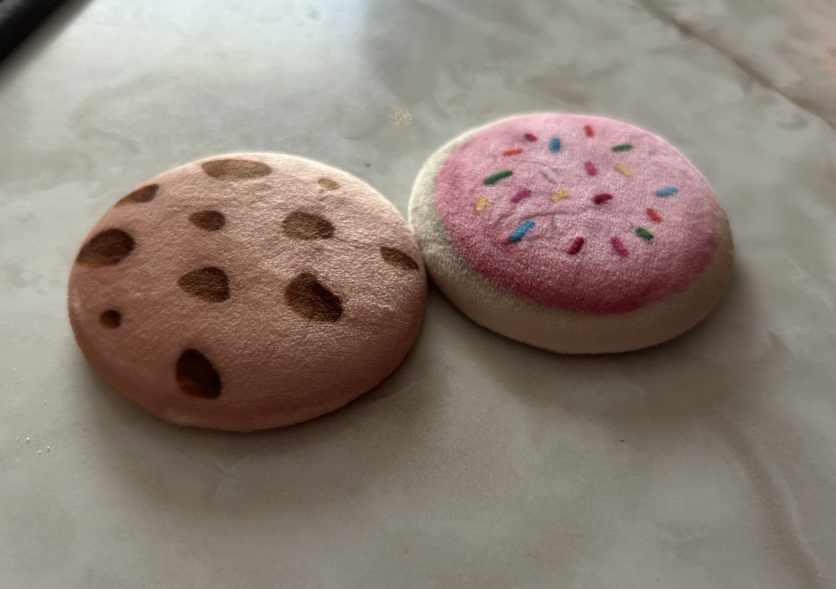 Something fun FINALLY came in today!!! I'll take some better pics of them all soon :3