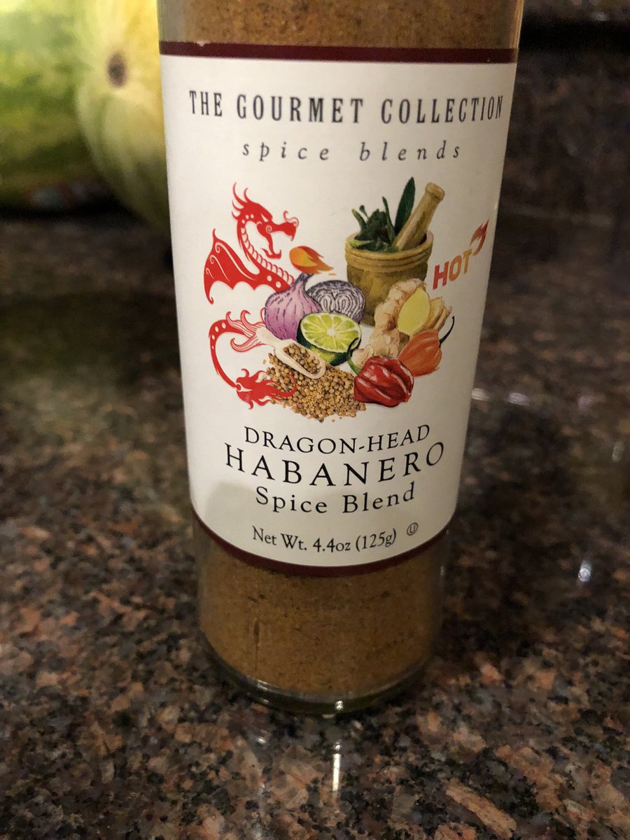 no_code_blue's tweet image. ❌Spot Leftover Kitchen: Black Bean Dip.  Looks like 💩, but tastes great !
🍴Grilled Jalapeños
🍴Black bean
🍴sautéed onion in garlic
🍴Cumin
🍴Habanero Spice Blend
🍴Lime juice
🍴Cilantro