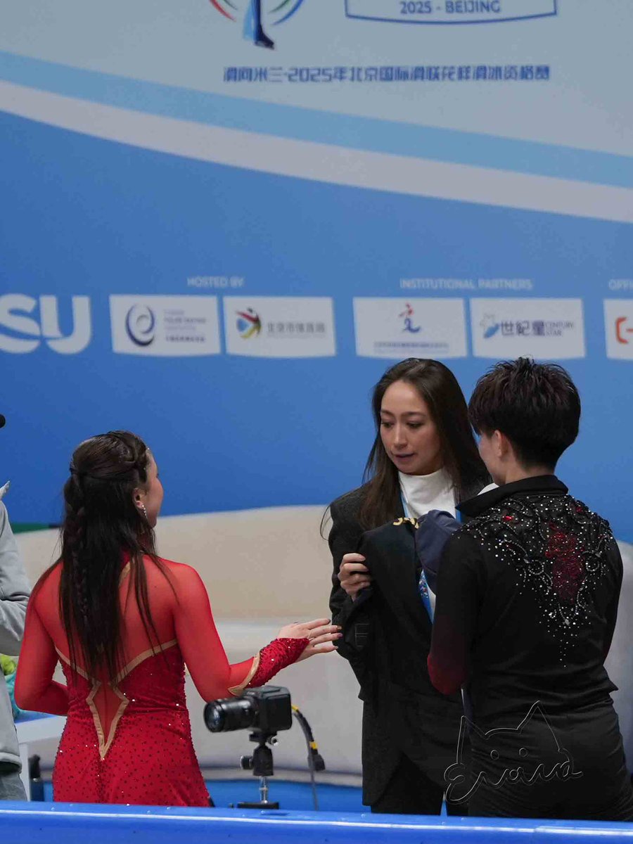 Emma Mao tweet media