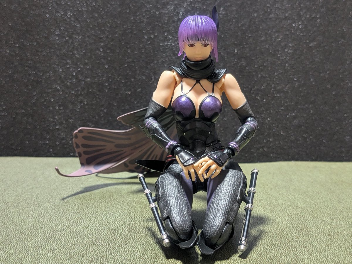 リボルテック あやね 可動域も広く、各関節硬めであらゆるポーズが