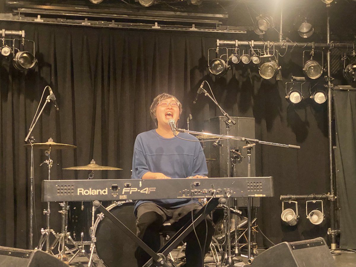 【シン・星空凛生誕祭】

リハスタート

一発目のリハは仙台から来てくれたら長利　和希から

ちょいちょい会ってはいるが共演は2018年ファーストワンマンライブに出演してくれた日以来