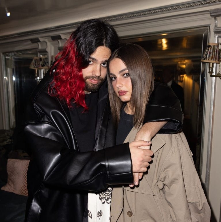 AddisonSource's tweet image. Addison Rae and Omer Fedi have broken up after four years of dating, according to Entertainment Tonight:

“Addison wants to focus on her career right now and can’t afford any distractions.”