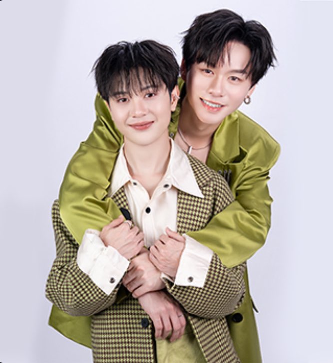 สีเขียวมงคล สีเขียวน่ารัก ชั้นรักสีเขียว💚💚

#บีเวอร์ต้นหลิว 
#bbverpj #tonliewmtp