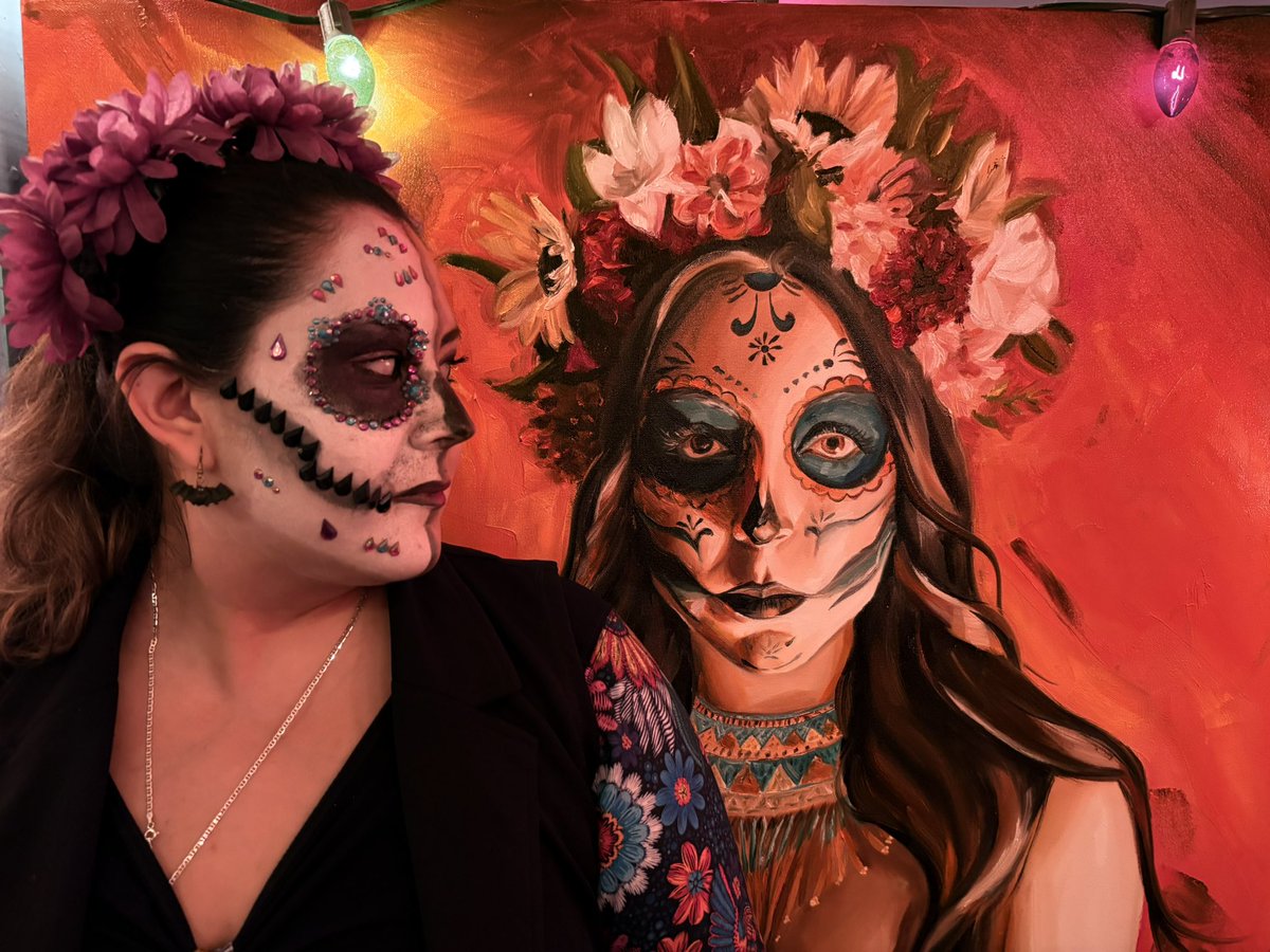 GinasMexican's tweet photo. Hope everyone had a happy Halloween, amigos. 🎃 https://t.co/Vin1cvrcxk