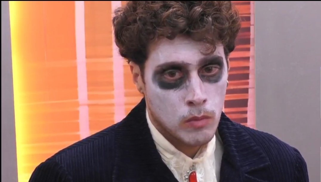 Devo ammettere che mi sono sentito molto King Rana anche io stanotte mentre guardavo quell'esercitazione di improvvisazione teatrale livello esordienti.. 😅😅
#grandefratello