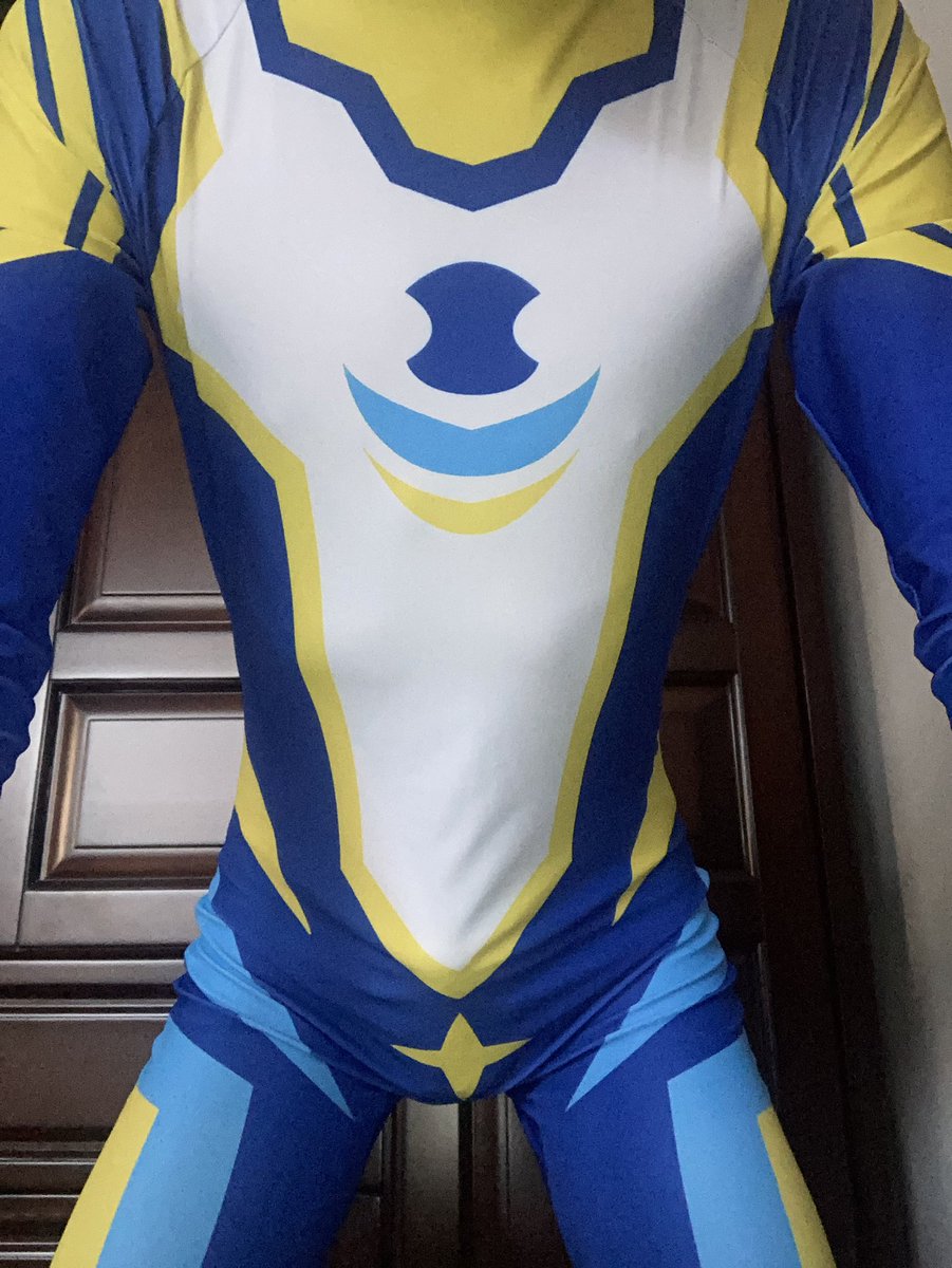 新衣服到啦  跟量身订做的一样  好舒服🥵<a href="/kiza_4real/">Kiiiiiiza_X_4real</a>