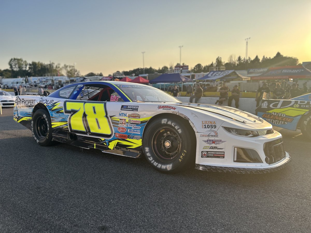 Short Track Pictures tweet media