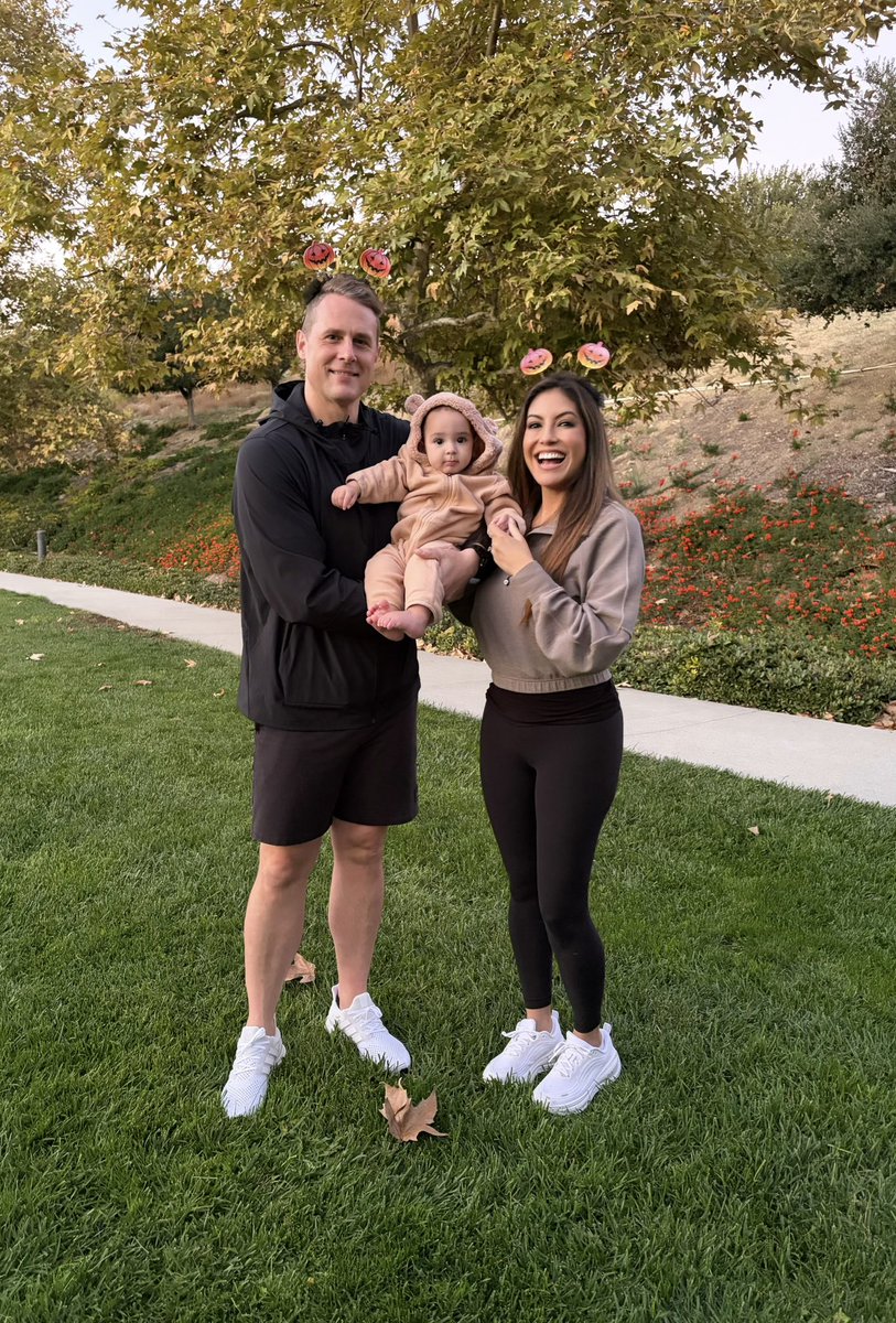 Bremmer Halloween - 1st Edition 🎃
#BrookeBremmer #MarkBremmer #BearBremmer