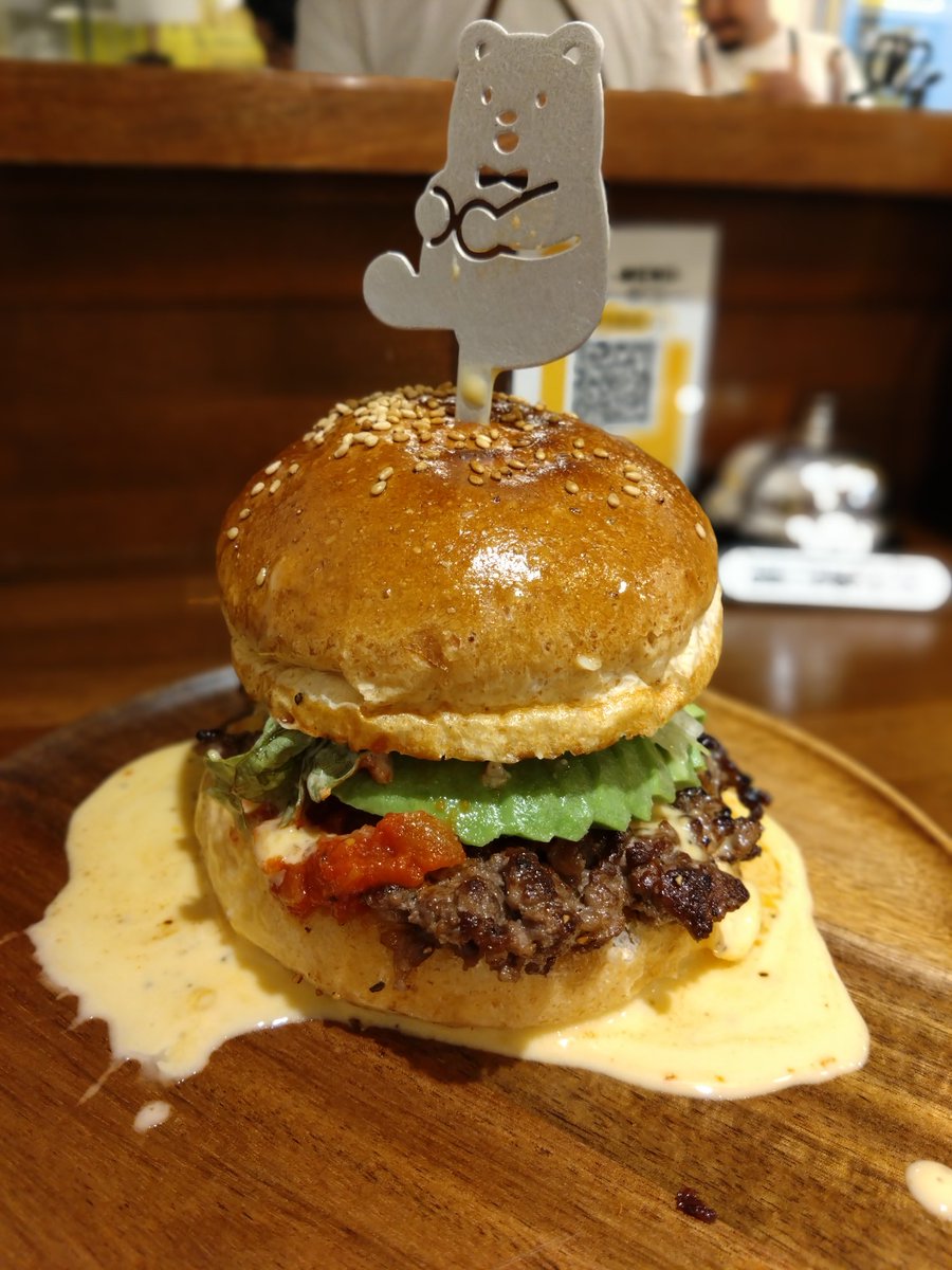 GattaipuA's tweet image. #PERFECTBEER 自体にお邪魔したの初めてでしたが、他店の常連さん同士話が盛り上がってたみたいですね
ご馳走様でした