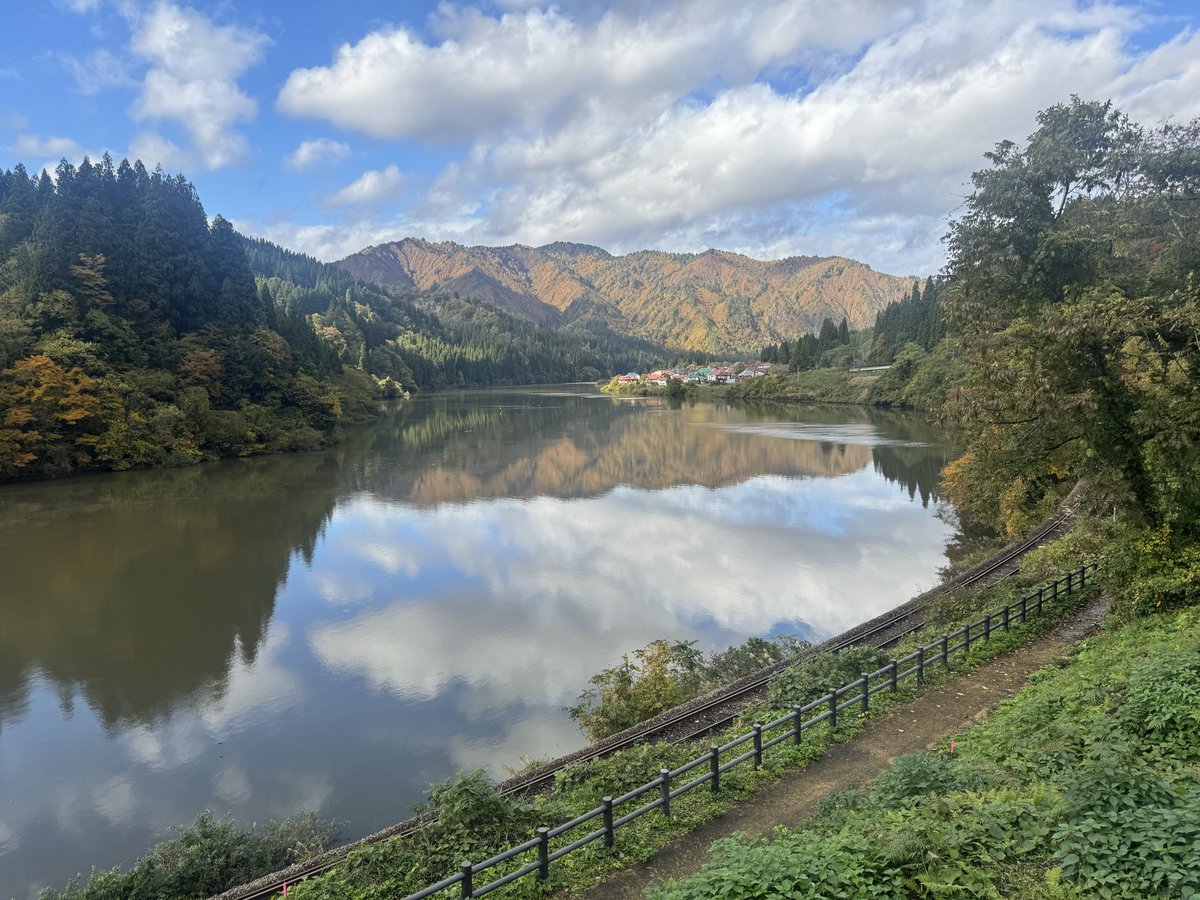 すーたろう on X