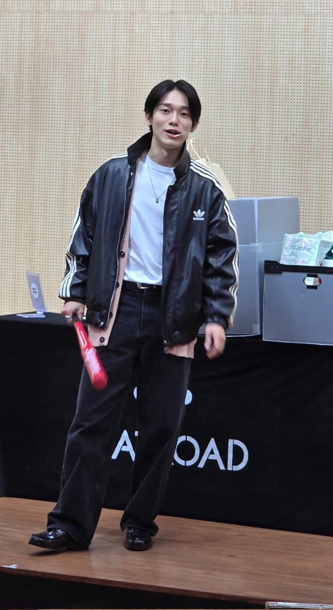 251031 비트로드 #Arcadia 팬싸
하나도 안무섭지롱🤪 
#첸 #CHEN #SDJD