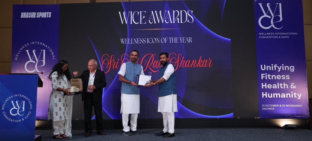 arvindvarchaswi's tweet photo. Health is not just the absence of disease — it is the blossoming of life.
At the WICE 2025 Conclave, I had the privilege of receiving the Wellness Icon of the Year Award on behalf of @Gurudev Sri Sri Ravi Shankar ji for honouring Gurudev’s vision of creating a stress-free, violence-free world. 🌿💫