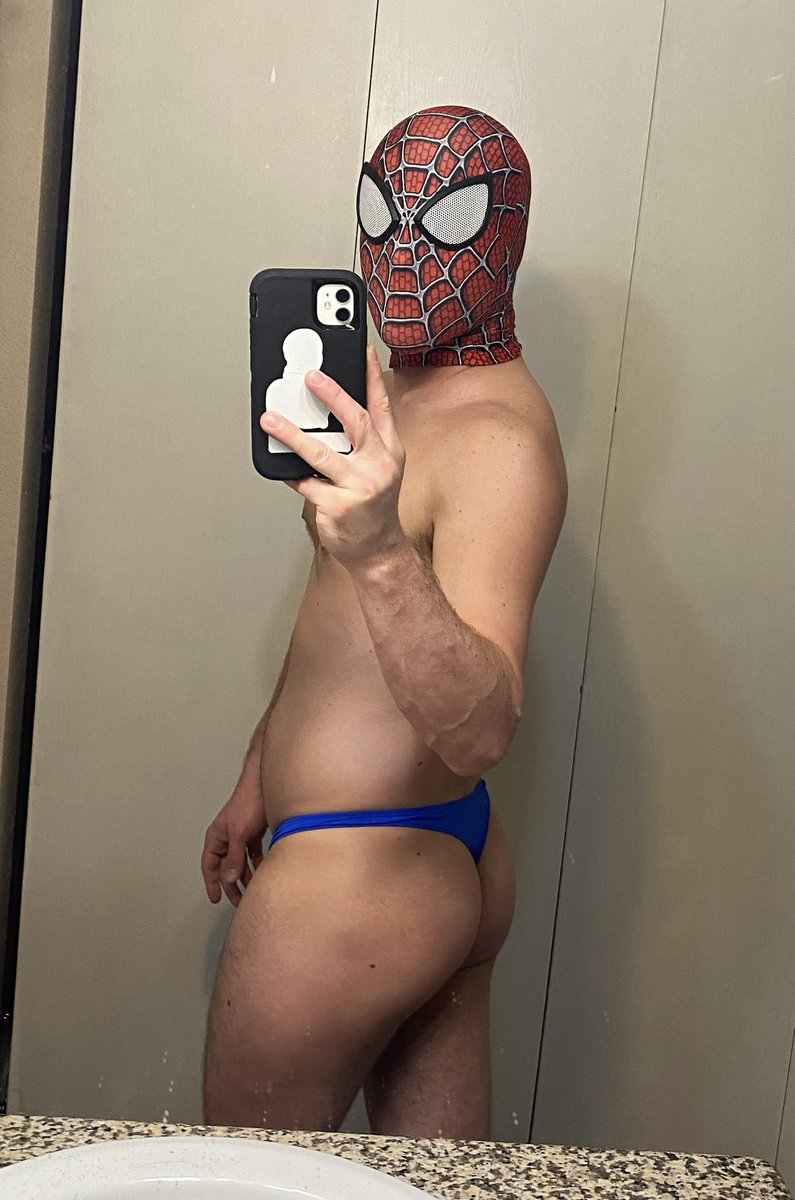 Happy Halloween 🕸️