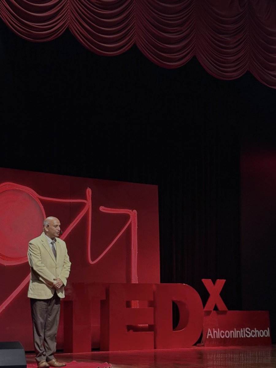 TEDxAhlconIntlSchool tweet media
