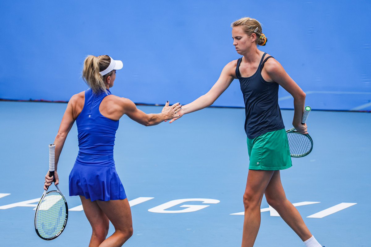 WTAJiangxiOpen's tweet photo. Doubles final is set✅

Ekaterina Ovcharenko and Emily Webley-Smith edge past Mana Ayukawa and Kanako Morisaki 7-5, 7-6(4) to reach the doubles final. They’ll face Quinn Gleason and Elena Pridankina for the title.

📷: @WTA 

#JiangxiOpen https://t.co/ZCmXQu7FCf