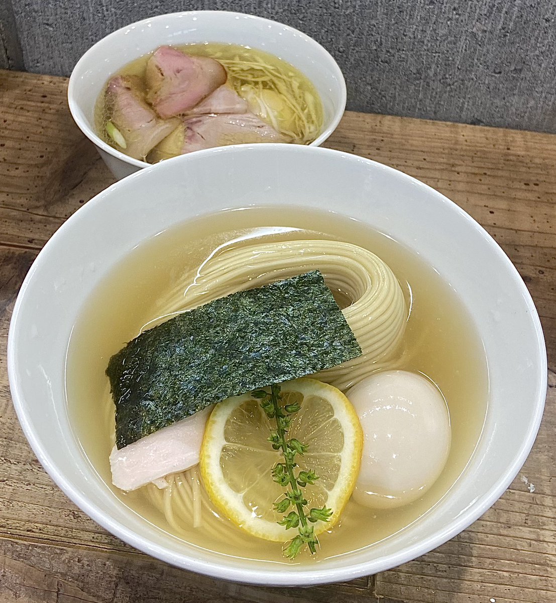 てぃんページです。 栃木屋EC_段違い蝶番: ヒンジ