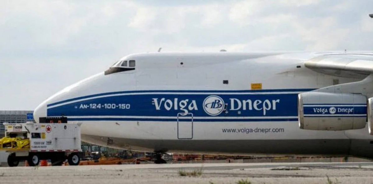 🇨🇦 รัฐบาลแคนาดาได้ยื่นฟ้องเพื่อขอคืนเครื่องบิน An-124 ของรัสเซียที่ถูกยึดคืนให้แก่ยูเครน ซึ่งถูกยึดไว้ที่สนามบินโตรอนโตตั้งแต่เดือนกุมภาพันธ์ 2565

“เครื่องบิน Antonov เป็นสัญลักษณ์แห่งความรับผิดชอบที่ทรงพลัง ผู้ที่สนับสนุนการรุกรานของรัสเซียจะต้องรับผิดชอบ