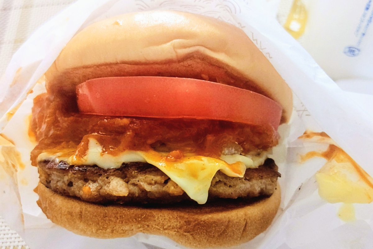 モスチーズバーガー🍔
美味しかった😋🍴💕