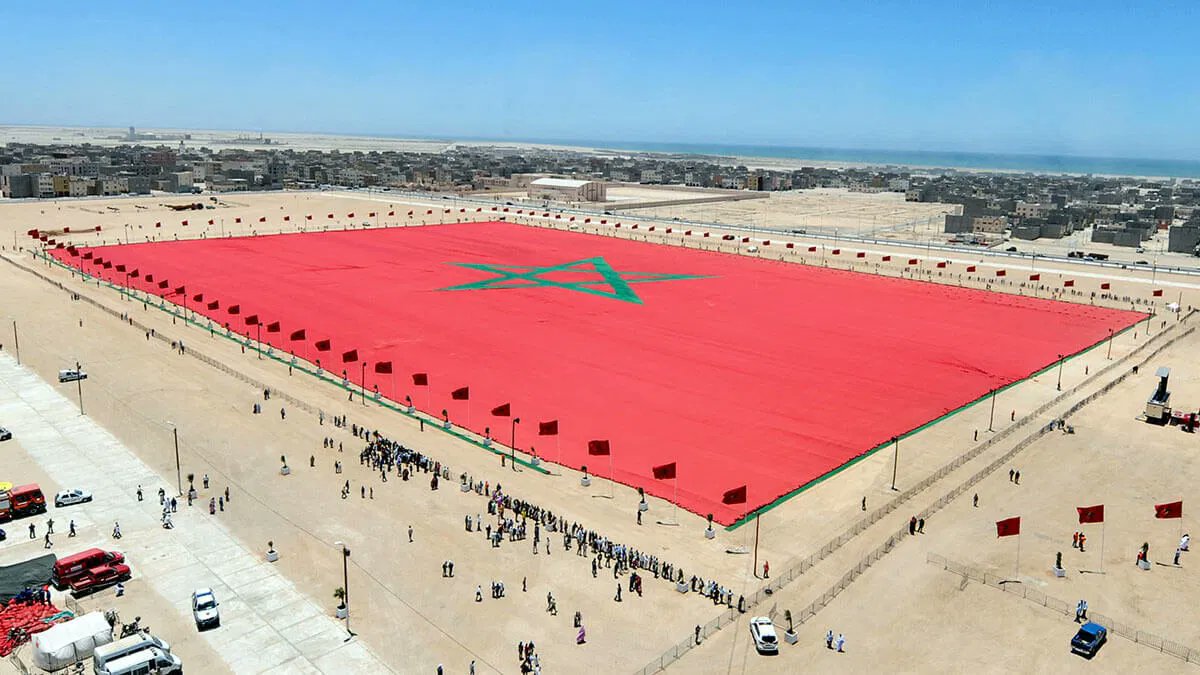 Alwaleed_adawi's tweet photo. نبارك للأخوة والأشقاء في #المملكة_المغربية على القرار الصادر من مجلس الأمن الدولي بمغربية #الصحراء_المغربية، وإقرار  مبادرة الحكم تحت قيادة #المغرب .  

تزامن القرار مع قرب حلول الذكرى الخمسين لـ #المسيرة_الخضراء لتحرير الصحراء الغربية من الاحتلال الأسباني في العام 1975م بقيادة جلالة الملك الراحل #الحسن_الثاني ـ رحمه الله.

 مزيدا من الازدهار والنمو والتقدم والاستقرار للأقاليم الصحراوية المغربية.

#لا_غالب_إلا_الله
#ديما_مغرب